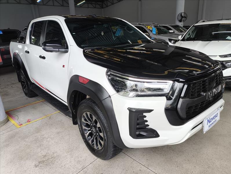  HILUX  2.8 D-4d Turbo CD Gr-s 4X4 