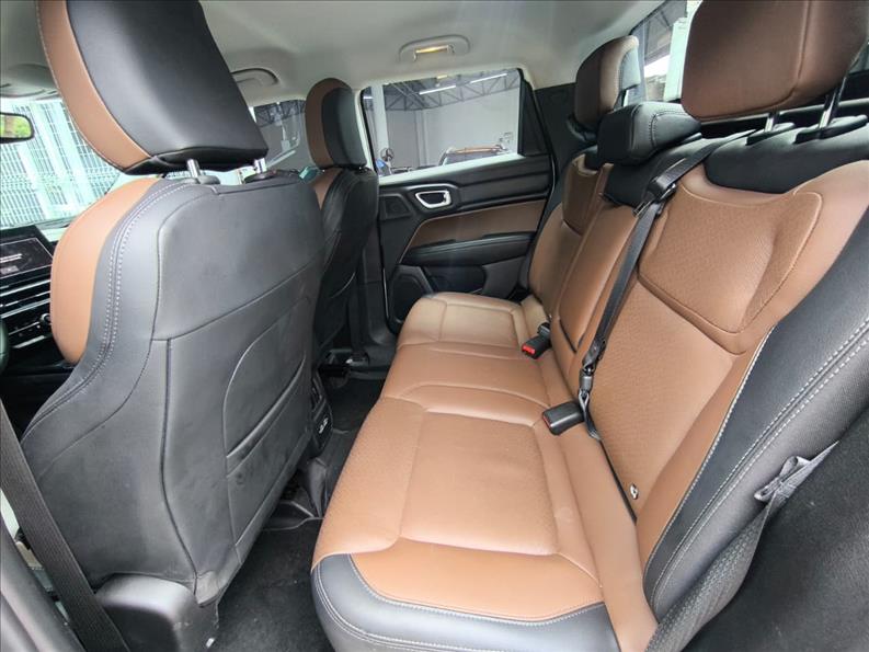  RAMPAGE  2.0 Hurricane 4 Turbo Laramie 4X4 8