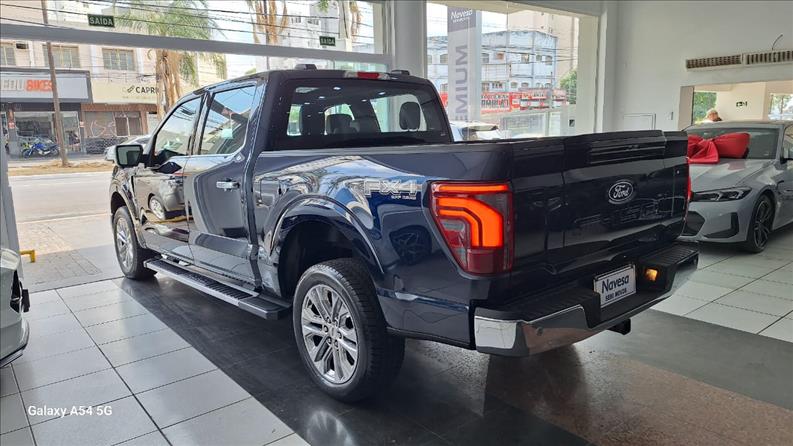  F-150  5.0 V8 CD Lariat FX4 15