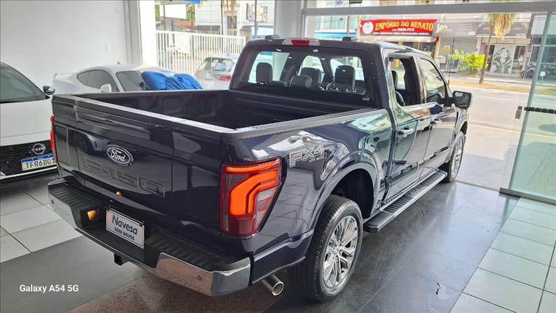  F-150  5.0 V8 CD Lariat FX4 10