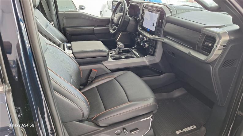  F-150  5.0 V8 CD Lariat FX4 8