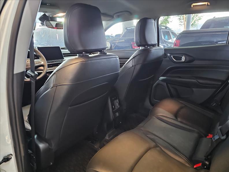  COMPASS  1.3 T270 Turbo Longitude 5