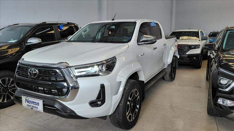  HILUX  2.8 D-4d Turbo CD SRX 4X4 1