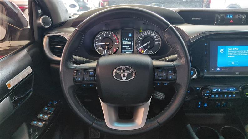  HILUX  2.8 D-4d Turbo CD SRX 4X4 9