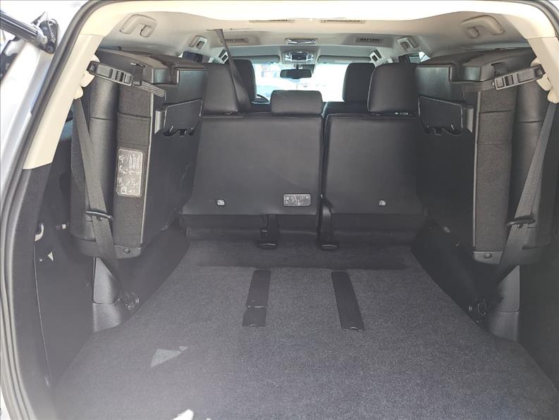  HILUX SW4  2.8 D-4d Turbo SRX 7L 4X4 6