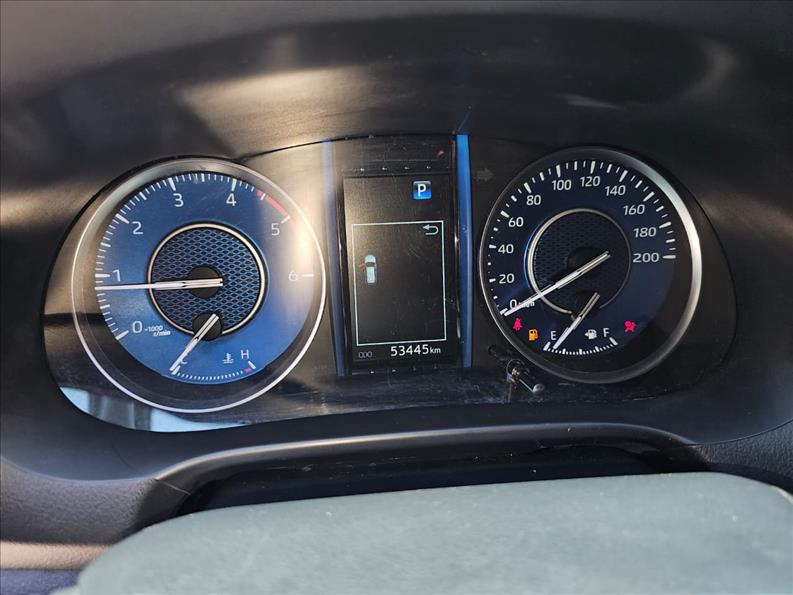  HILUX SW4  2.8 D-4d Turbo SRX 7L 4X4 9