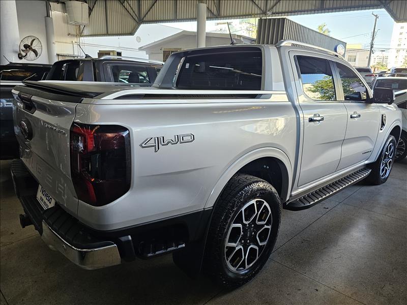  RANGER  3.0 V6 Turbo CD Limited 4X4 1