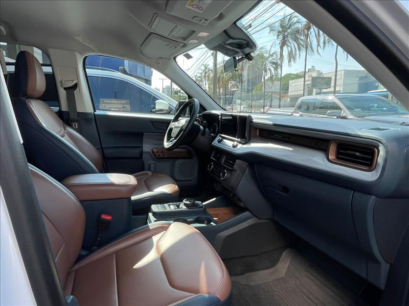  MAVERICK  2.5 Hybrid Lariat E- 7