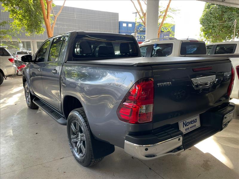  HILUX  2.8 D-4d Turbo CD SR 4X4 2