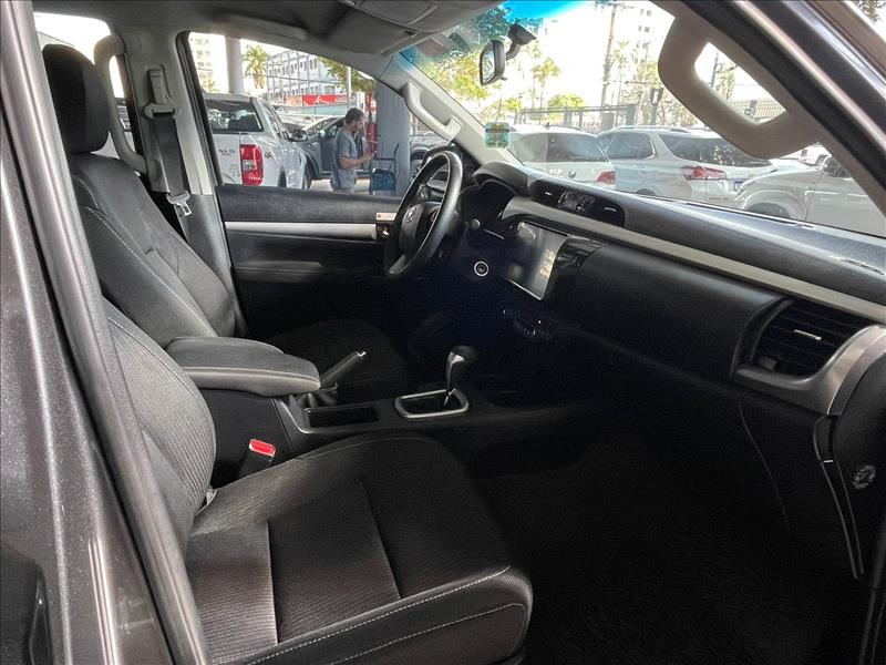  HILUX  2.8 D-4d Turbo CD SR 4X4 5