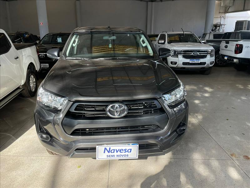  HILUX  2.8 D-4d Turbo CD SR 4X4 6