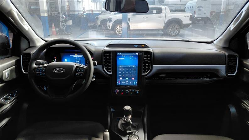  RANGER  2.0 Turbo CD XL 4X4 Manual 8