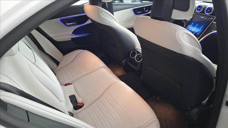  C 200  1.5 EQ Boost AMG Line 6