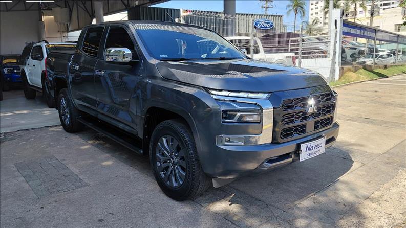  TRITON  2.4 Biturbo CD HPE 4X4 1