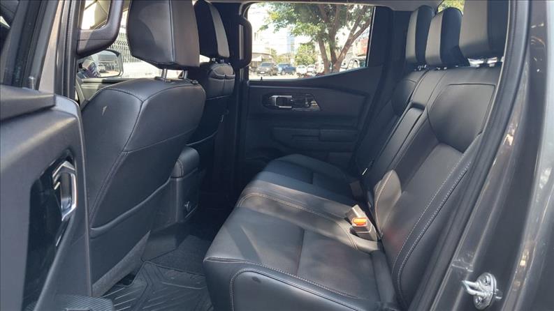  TRITON  2.4 Biturbo CD HPE 4X4 6