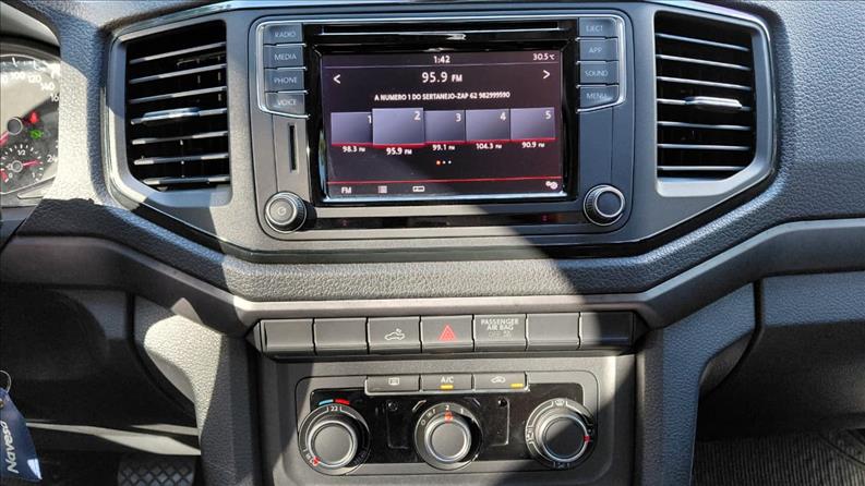  AMAROK  3.0 V6 TDI Comfortline CD 4motion 9