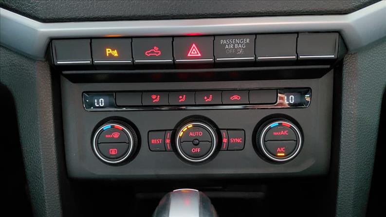  AMAROK  3.0 V6 TDI Highline CD 4motion 10