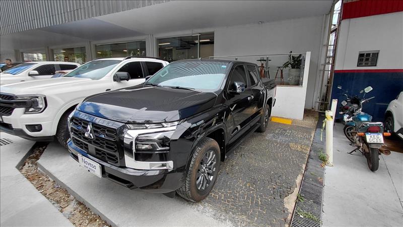  TRITON  2.4 Biturbo CD HPE 4X4 1