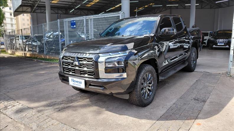  TRITON  2.4 Biturbo CD Hpe-s 4X4 0
