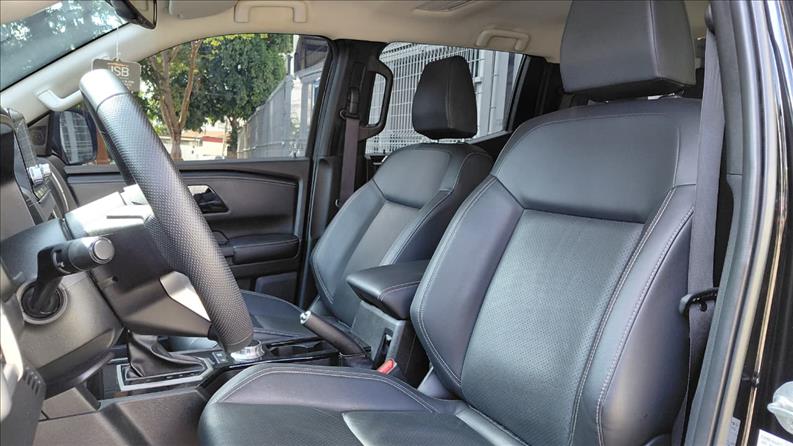  TRITON  2.4 Biturbo CD Hpe-s 4X4 4