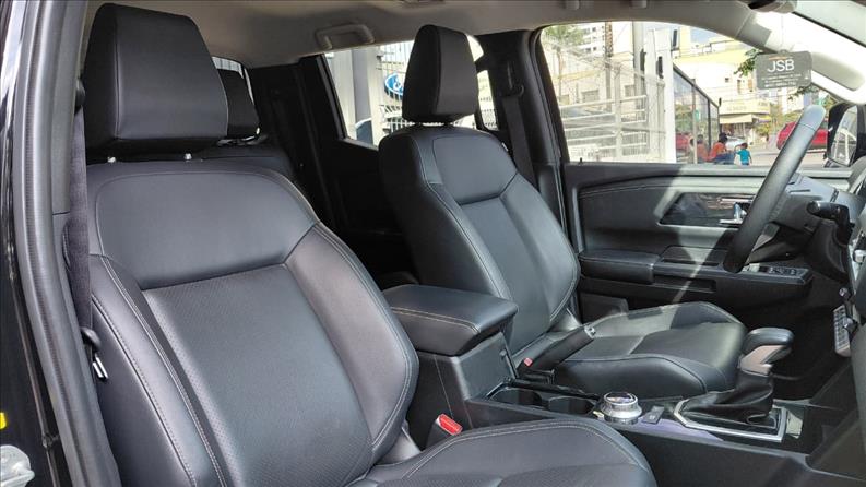  TRITON  2.4 Biturbo CD Hpe-s 4X4 5