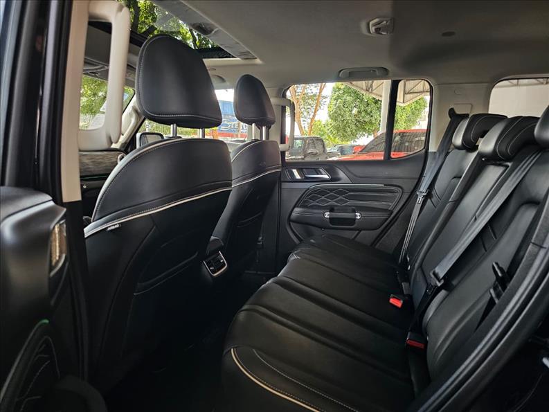  TANK 300  2.0 Hi4-t Phev 4X4 9hat 7