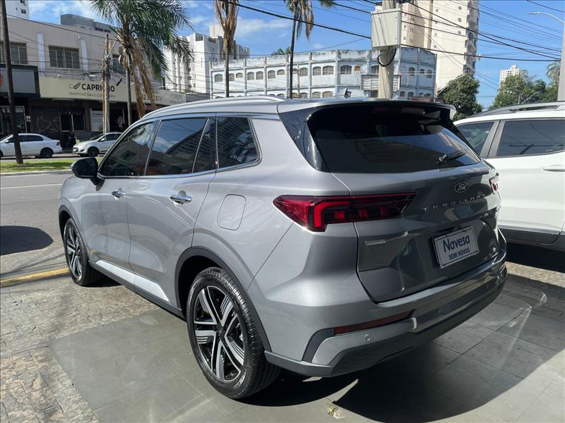  TERRITORY  1.5 Ecoboost Gtdi Titanium 9