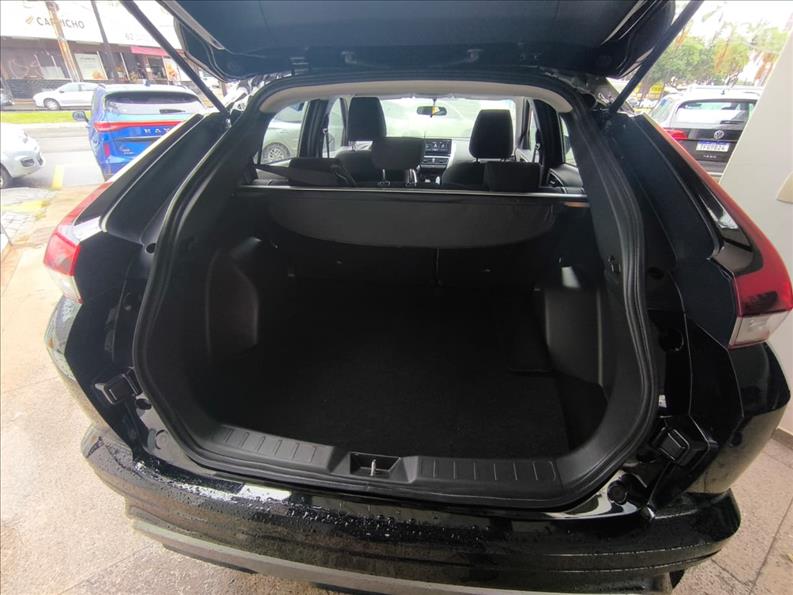  ECLIPSE CROSS  1.5 Mivec Turbo Rush 7