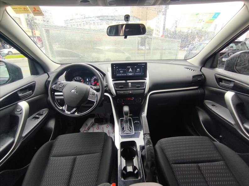  ECLIPSE CROSS  1.5 Mivec Turbo Rush 10