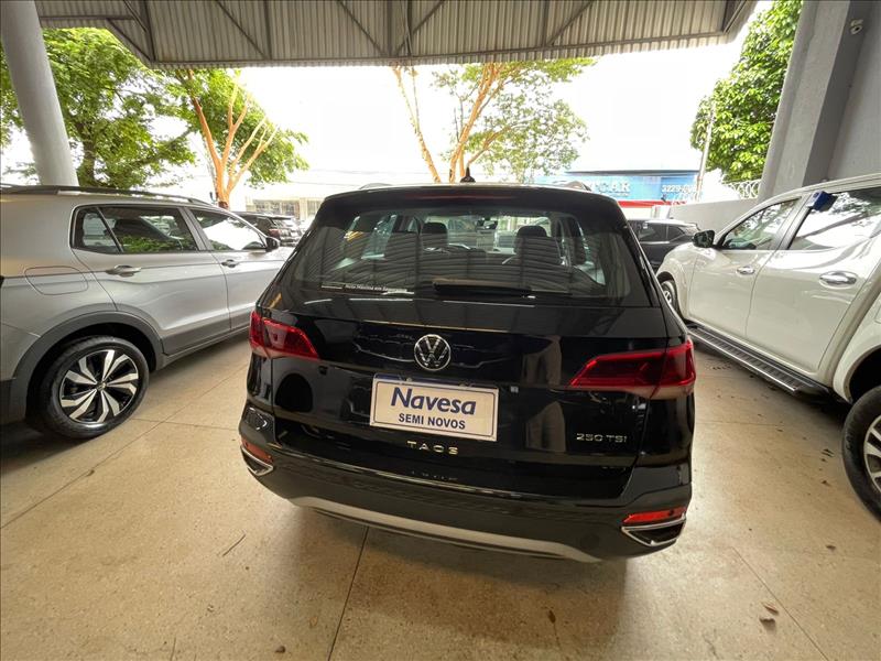  TAOS  1.4 250 TSI Comfortline 9