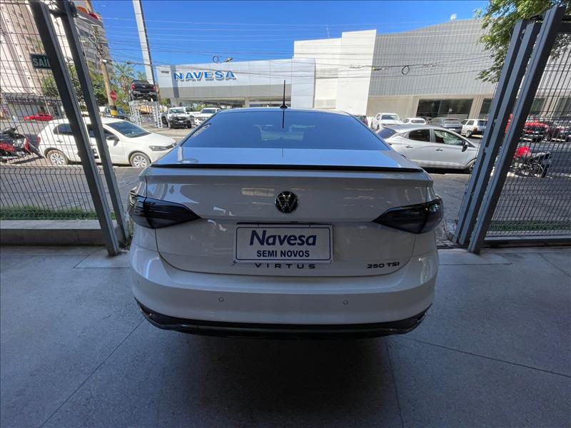  VIRTUS  1.4 250 TSI Exclusive 9