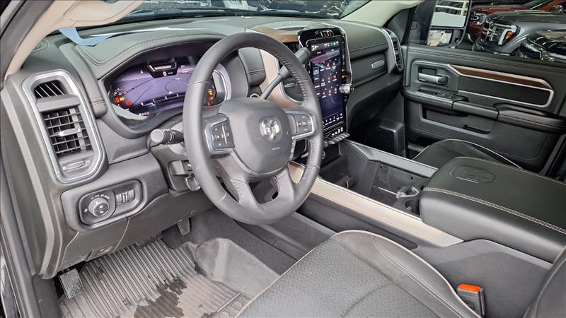  2500  6.7 I6 Turbo Laramie CD 4X4 7