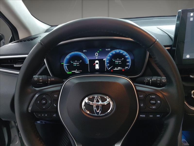  COROLLA CROSS  1.8 VVT-I Hybrid XRX 7