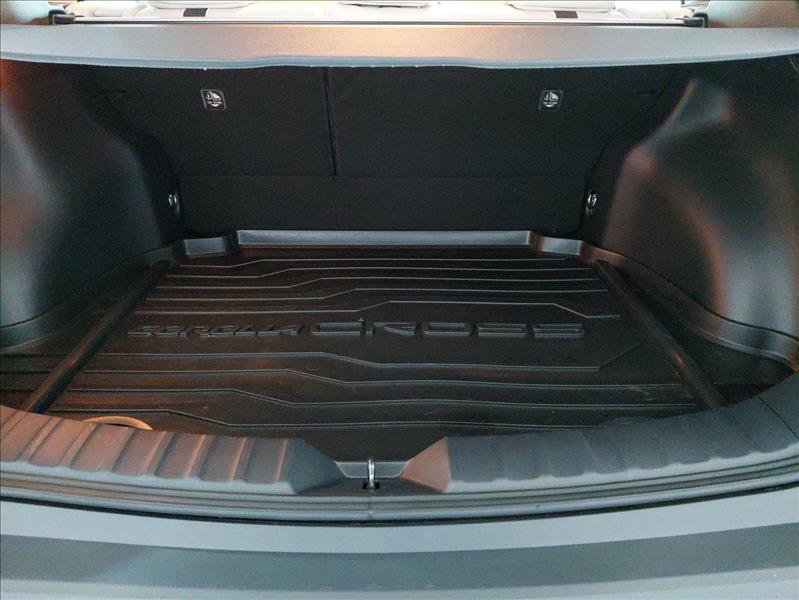  COROLLA CROSS  1.8 VVT-I Hybrid XRX 11
