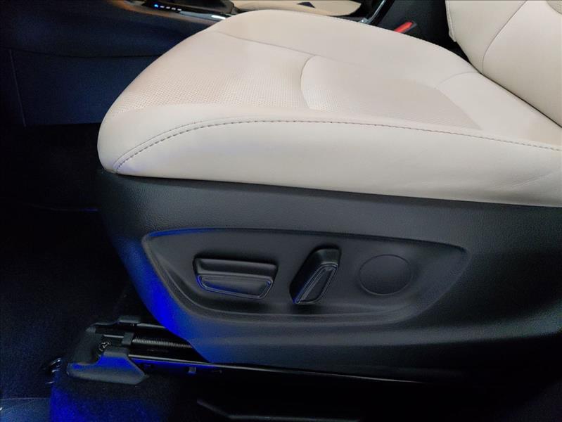  COROLLA CROSS  1.8 VVT-I Hybrid XRX 13