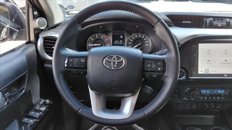  HILUX  2.8 D-4d Turbo CD SRX 4X4 5