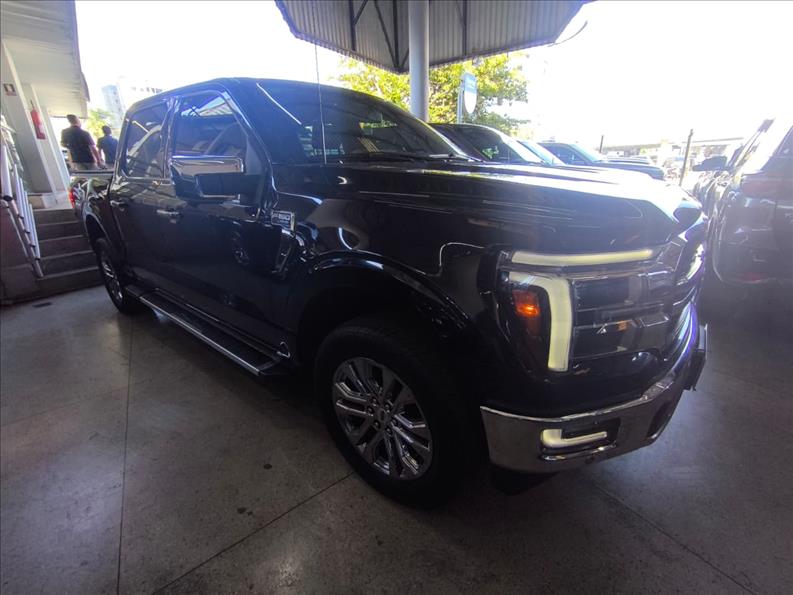  F-150  5.0 V8 CD Lariat FX4 1