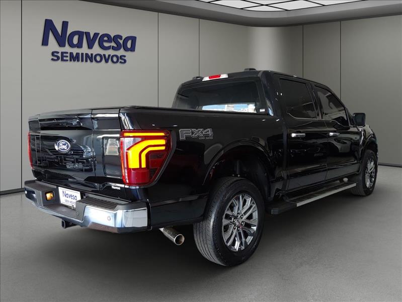  F-150  5.0 V8 CD Lariat FX4 