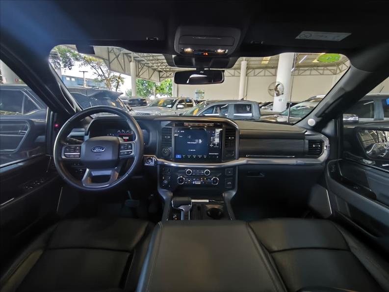  F-150  5.0 V8 CD Lariat FX4 5