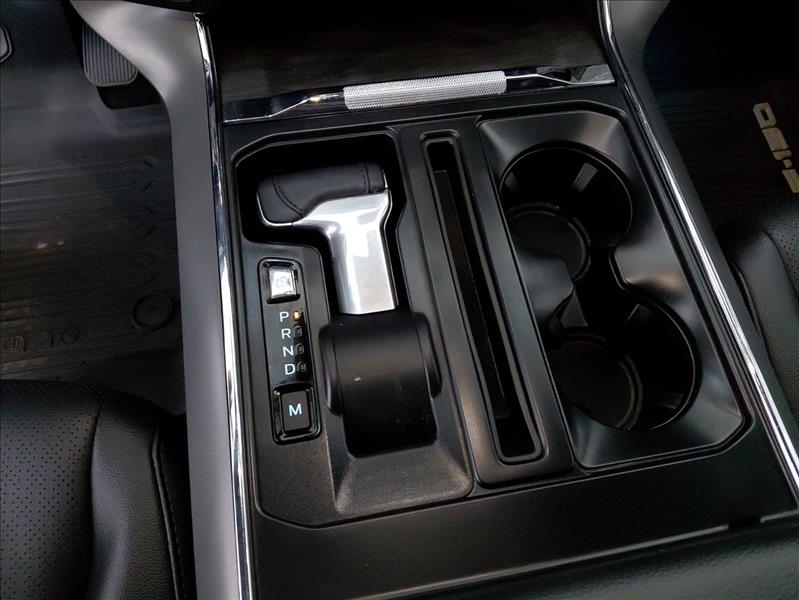  F-150  5.0 V8 CD Lariat FX4 12