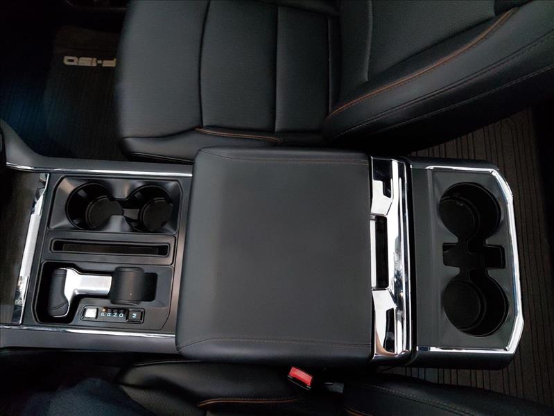  F-150  5.0 V8 CD Lariat FX4 16
