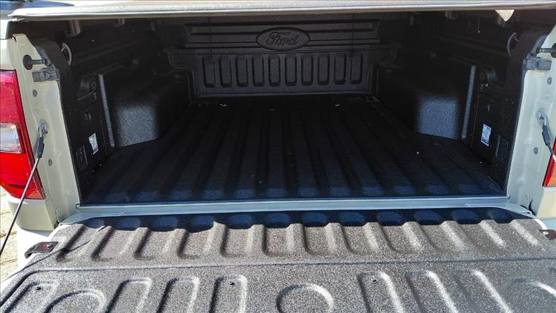  MAVERICK  2.0 Ecoboost Black 14
