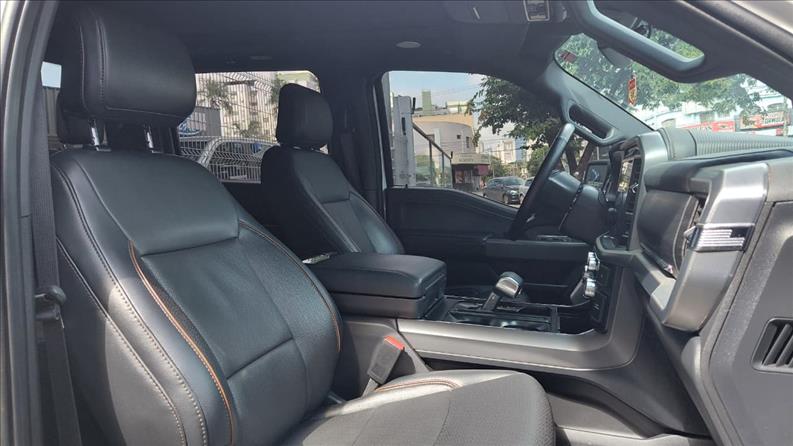  F-150  5.0 V8 CD Lariat FX4 7