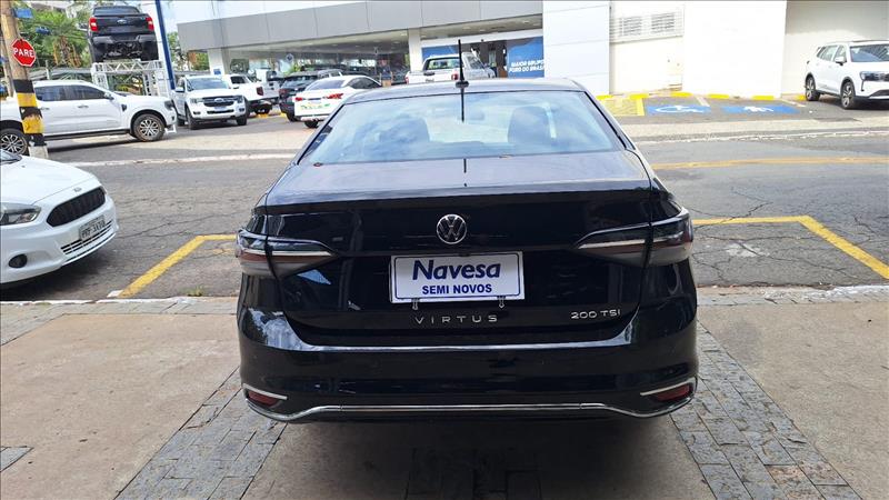  VIRTUS  1.0 200 TSI Comfortline 9