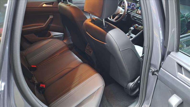  NIVUS  1.0 200 TSI Highline 10