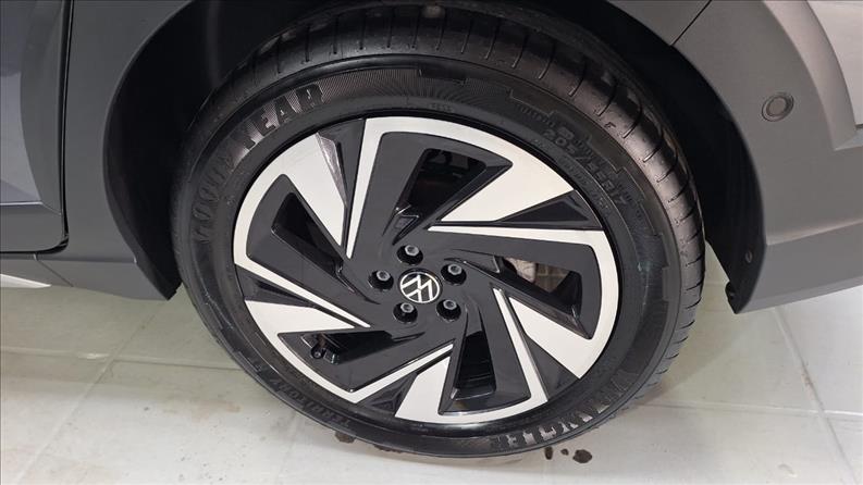  NIVUS  1.0 200 TSI Highline 14