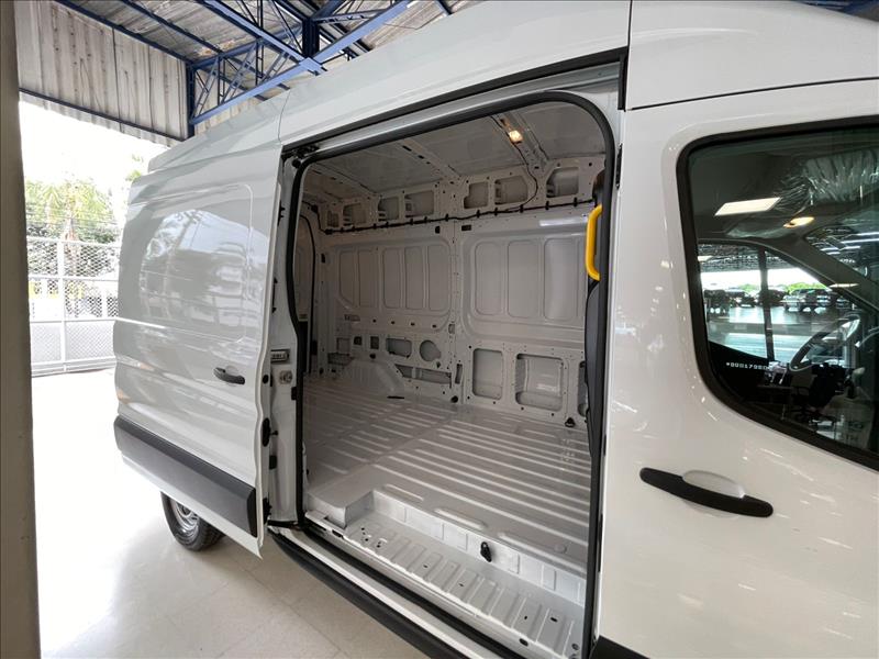  TRANSIT  2.0 Ecoblue Furgão L3h3 7