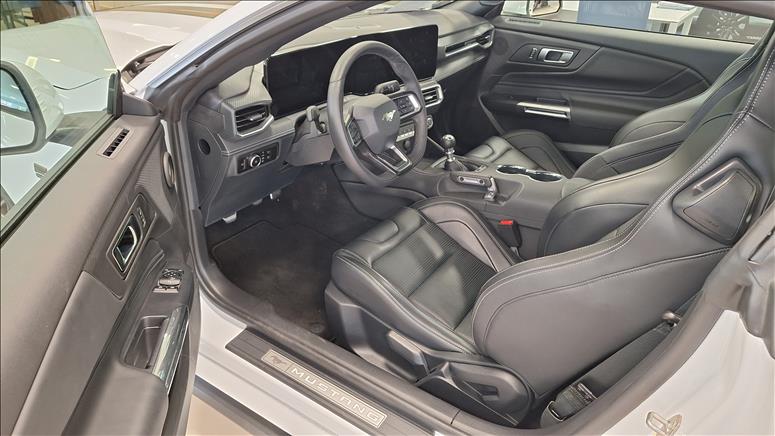  MUSTANG  5.0 V8 GT Performance 8