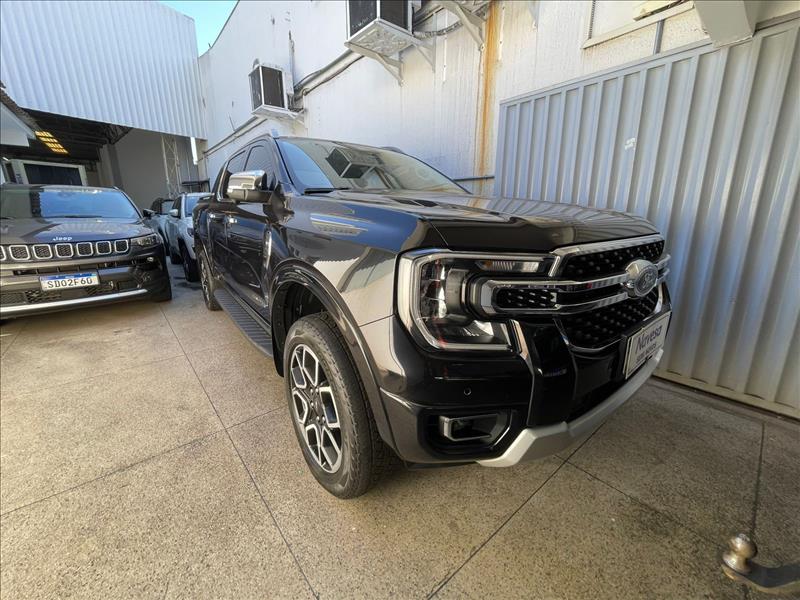  RANGER  3.0 V6 Turbo CD Limited 4X4 1