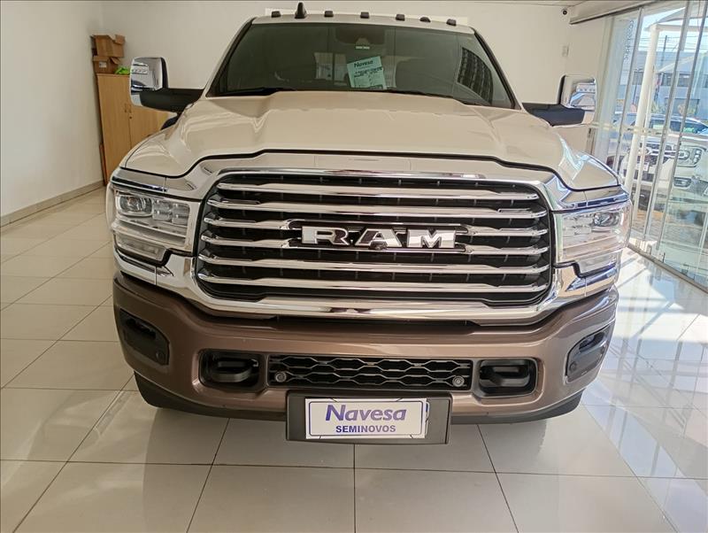  3500  6.7 I6 Turbo Limited Longhorn CD 4X4 0